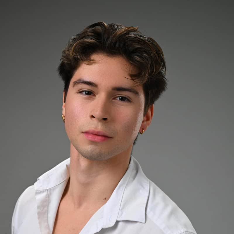 12 Eduardo Cazarez